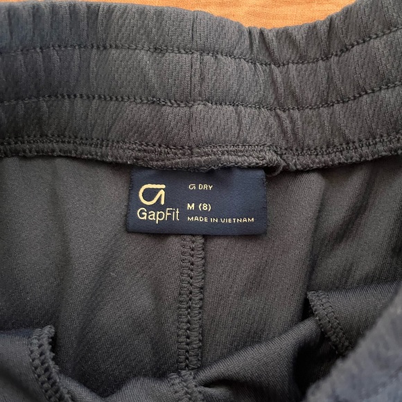 Gap Boy Basketball Shorts - Picture 2 of 2